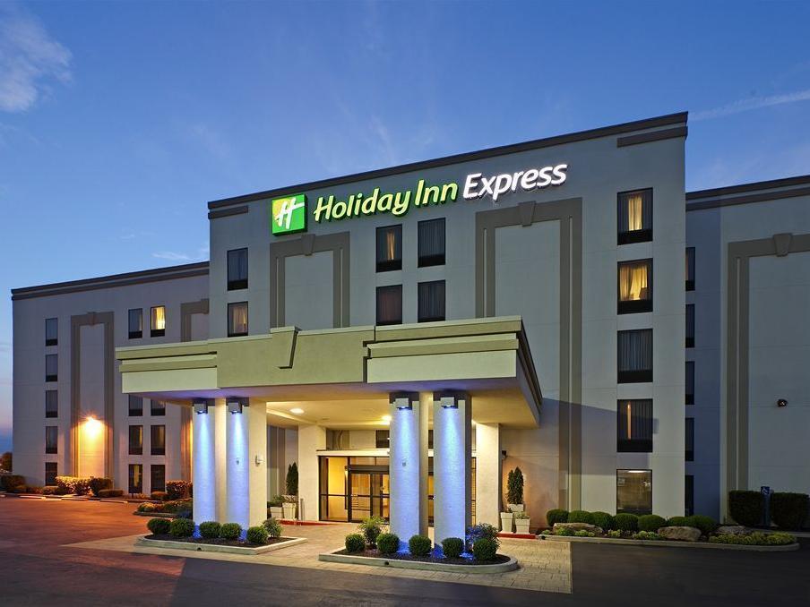 Holiday Inn Express & Suites Fayetteville University Of Arkansas Area By Ihg Bagian luar foto